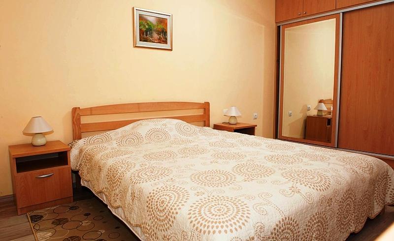 Spacious 1 Bedroom 4 Star Apartment, Mlini Buitenkant foto