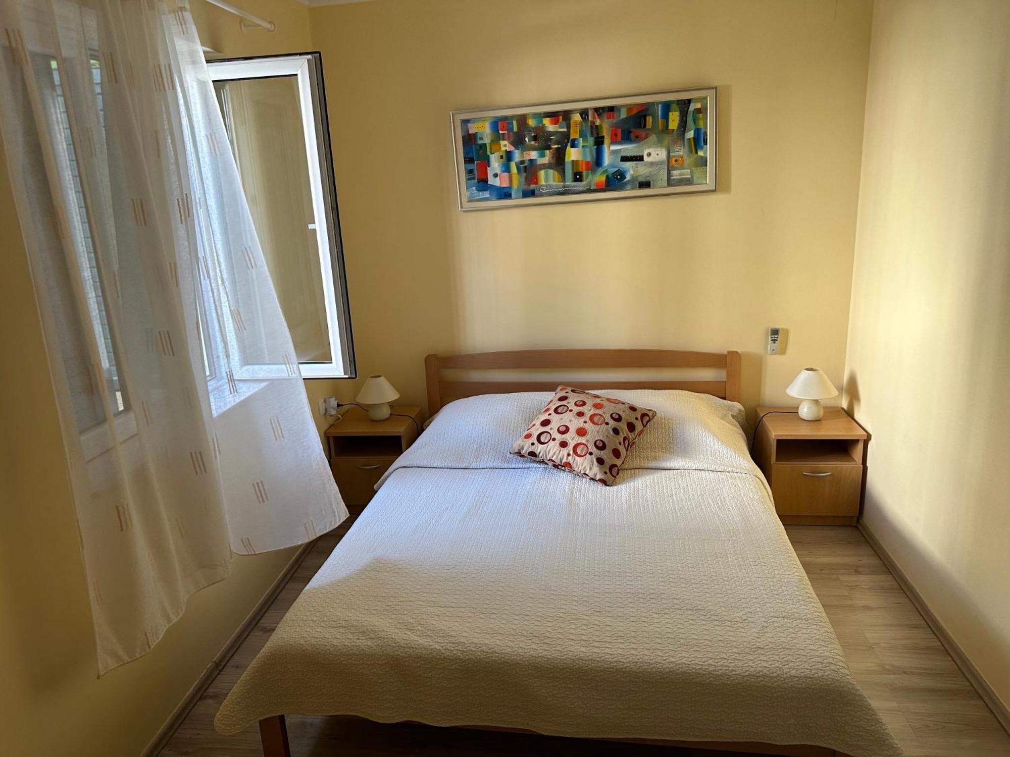 Spacious 1 Bedroom 4 Star Apartment, Mlini Buitenkant foto